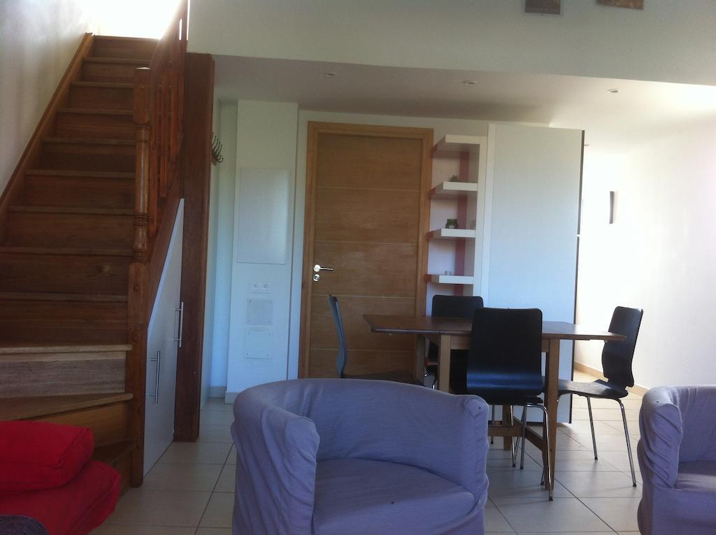 Residence Agula Mora Lecci Zimmer foto